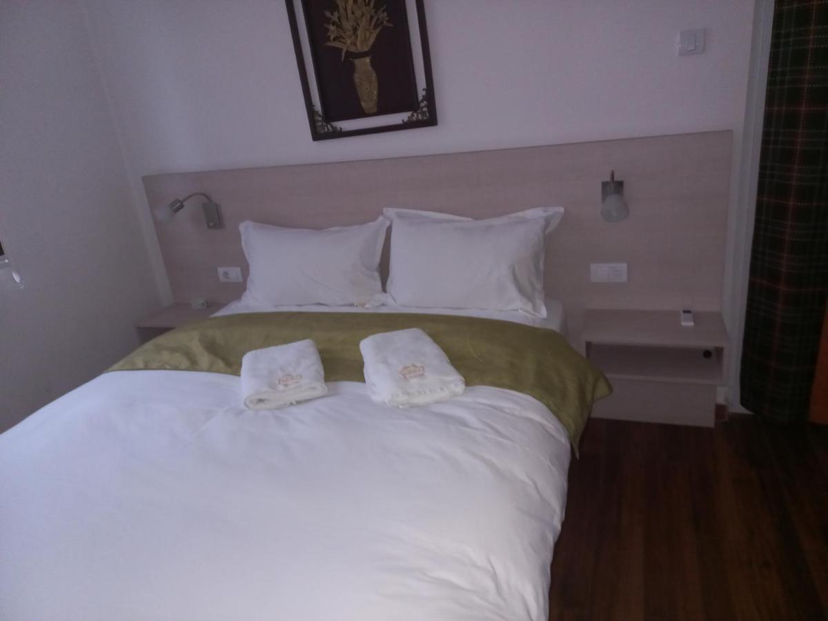 Asuka Apartmani 飞鸟客 Surčin Exterior foto